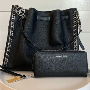 NWT MICHAEL KORS LARGE BLACK MINA SHOULDER BAG AND MATCHING LARGE WALLET